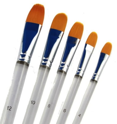 TAG Face Paint Angle Brush, Size #4 - Midwest Fun Factory, Inc.